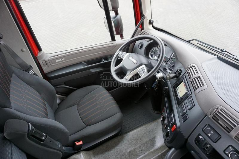 DAF CF platformom DOM1747