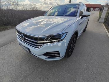 Volkswagen Touareg 3.0tdi