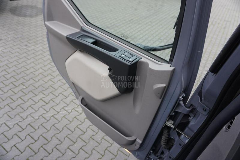 DAF LF platformom DOM1752