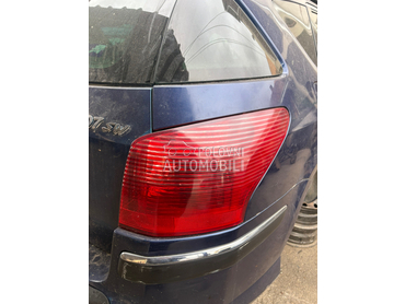 Stop svetlo karavan za Peugeot 407