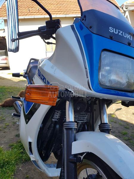Suzuki GSX 550 EF