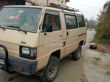 Mitsubishi L 300 