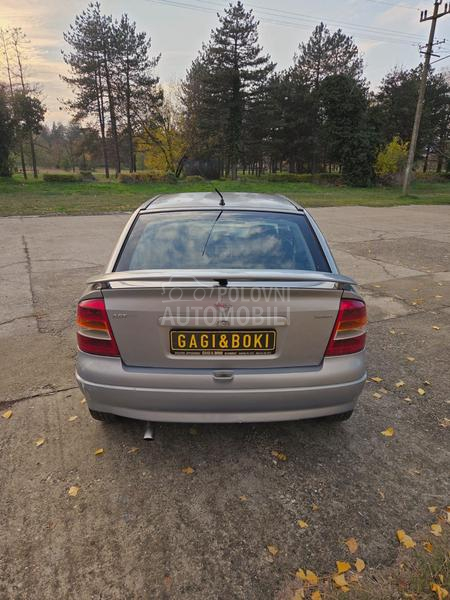 Opel Astra G 