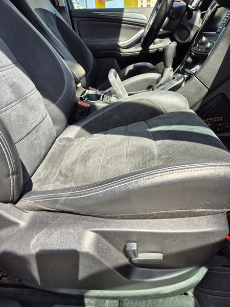 Ford S-Max PowerShift Titanium
