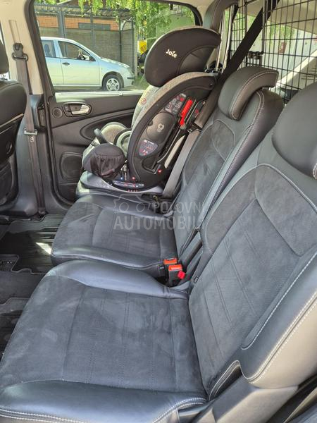 Ford S-Max PowerShift Titanium