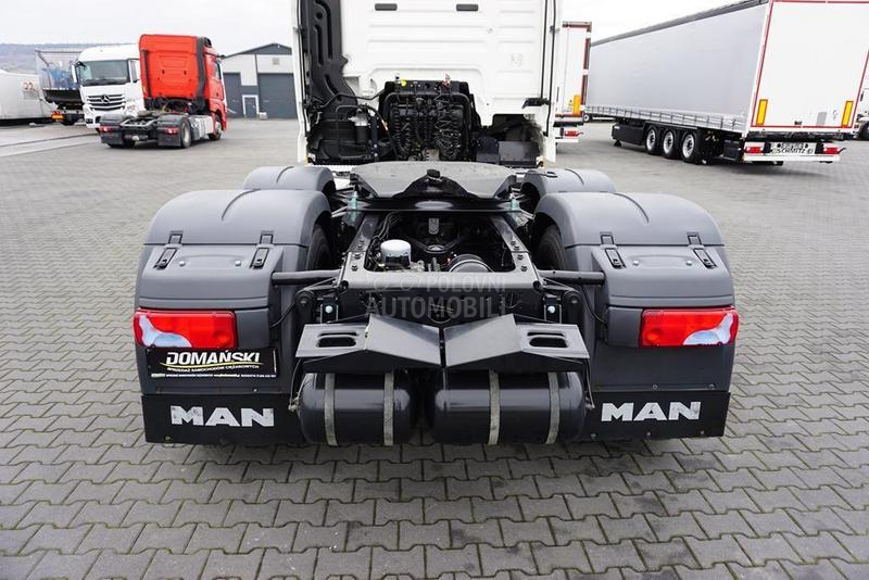 MAN TGX tegljač DOM1780