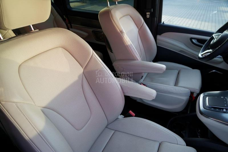 Mercedes Benz V Class/Minibus/IMP3346