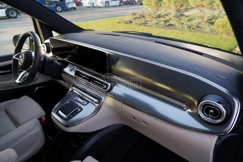 Mercedes Benz V Class/Minibus/IMP3346