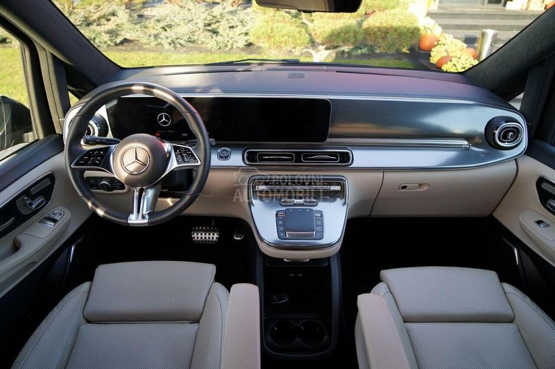 Mercedes Benz V Class/Minibus/IMP3346