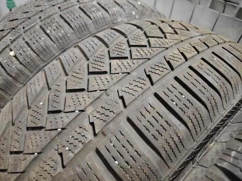 Continental 215/65 R17 Zimska