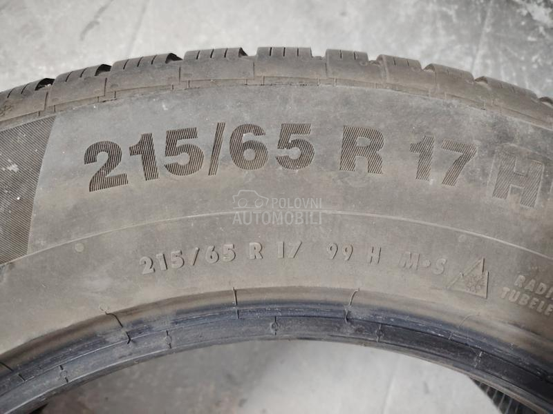 Continental 215/65 R17 Zimska