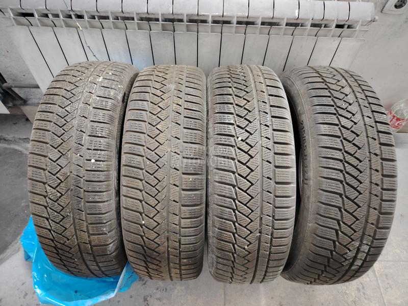 Continental 215/65 R17 Zimska