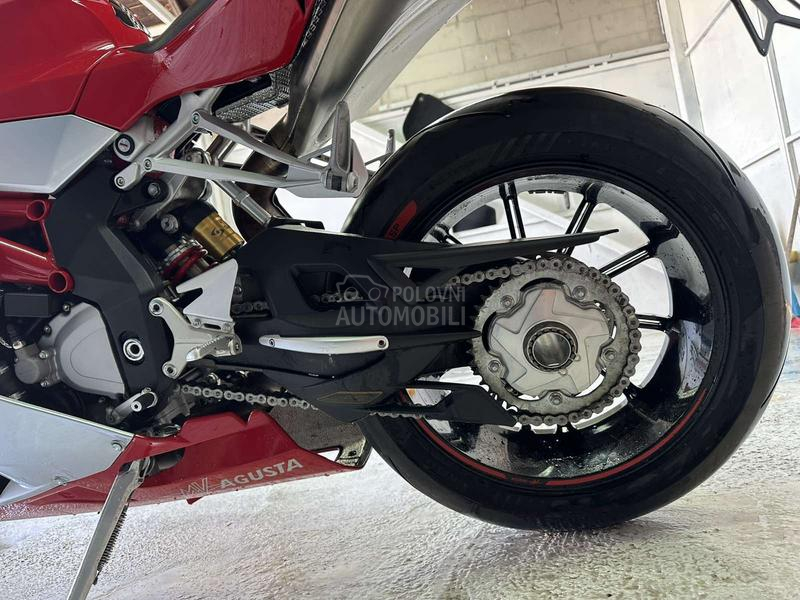 MV Agusta F4