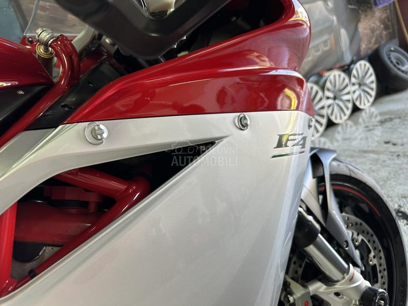 MV Agusta F4