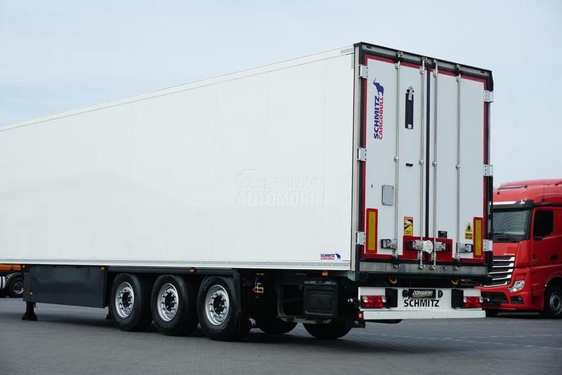 Schmitz Cargobull DOM1789