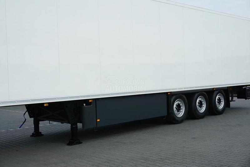 Schmitz Cargobull DOM1789