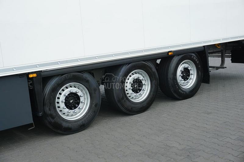 Schmitz Cargobull DOM1789