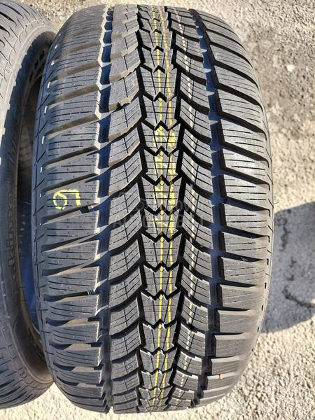 Sava 245/45 R18 Zimska