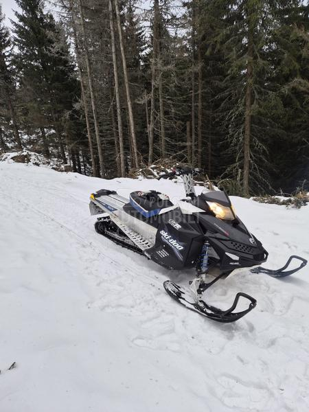 Ski-Doo summit 800R 154