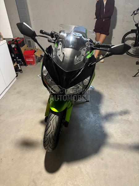 Kawasaki Z1000sx