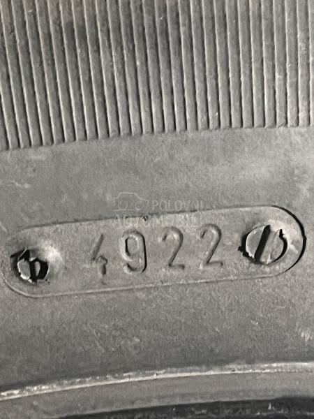 Tigar 215/60 R17 Zimska