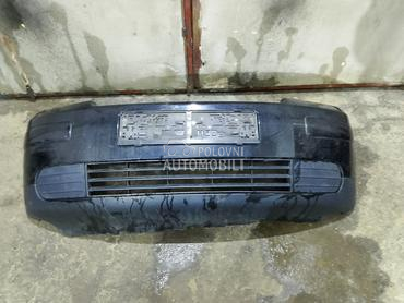 prednji branik crna boja za Audi A2 od 2000. do 2005. god.