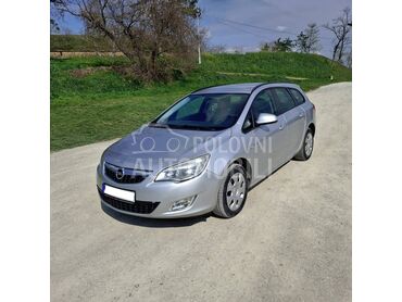Opel Astra J 1.7 CDTI