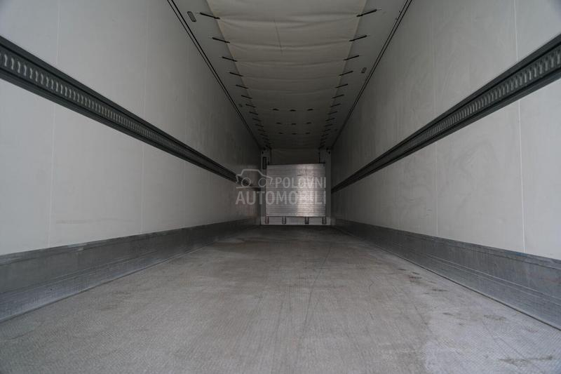 Schmitz Hladnjača/IMP3372