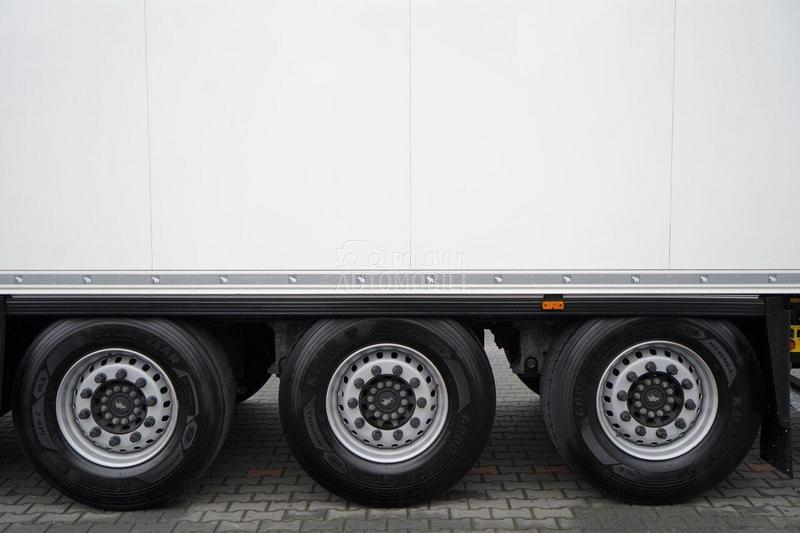 Schmitz Cargobull/IMP3371