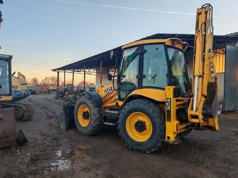 JCB 4CX