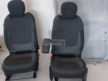 Sedišta , enterijer , klupa za Renault Captur