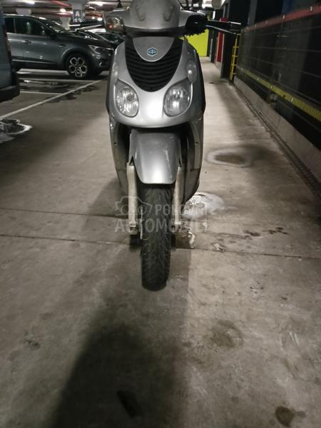 Piaggio Canarby 250ie