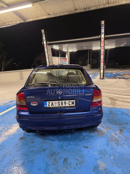 Opel Astra G 