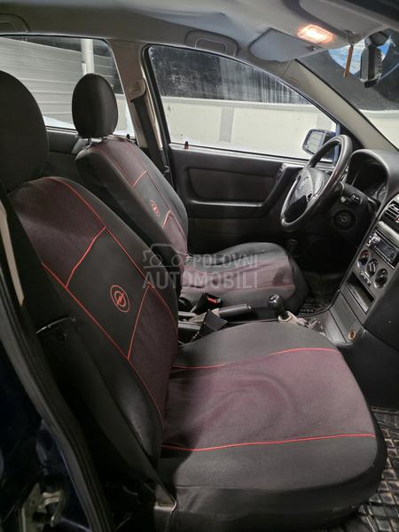 Opel Astra G 