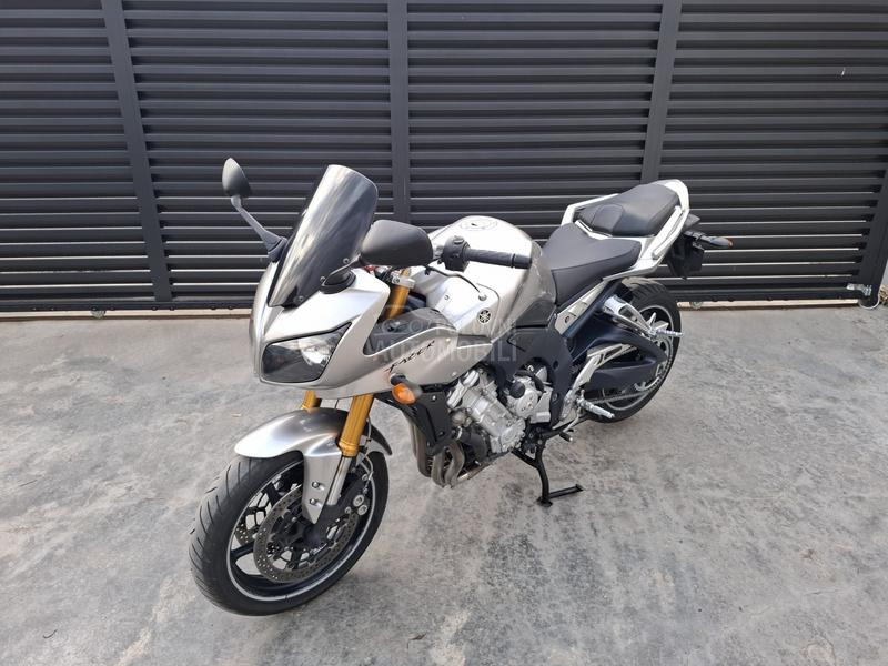 Yamaha FZ1