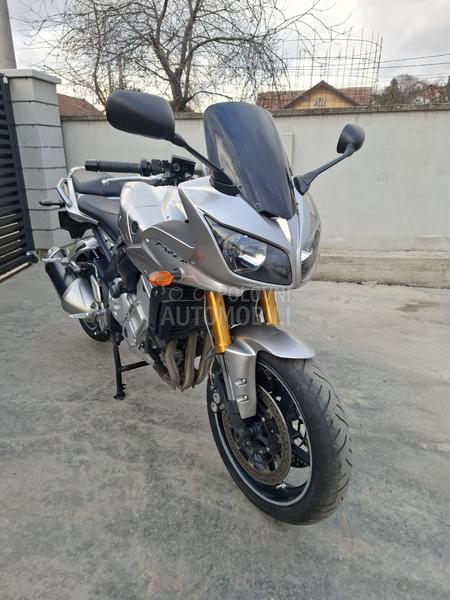 Yamaha FZ1