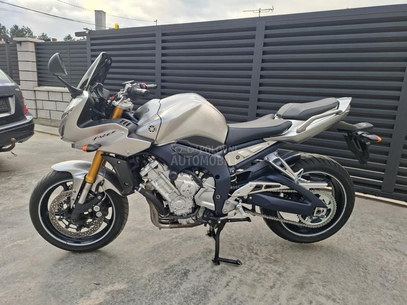 Yamaha FZ1