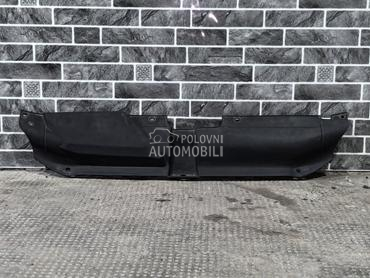 Gornji poklopac hladnjaka za Audi A4 od 2008. do 2012. god.