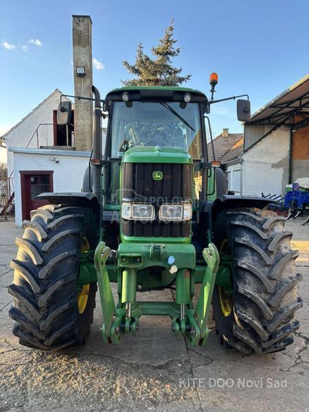 John Deere 6930
