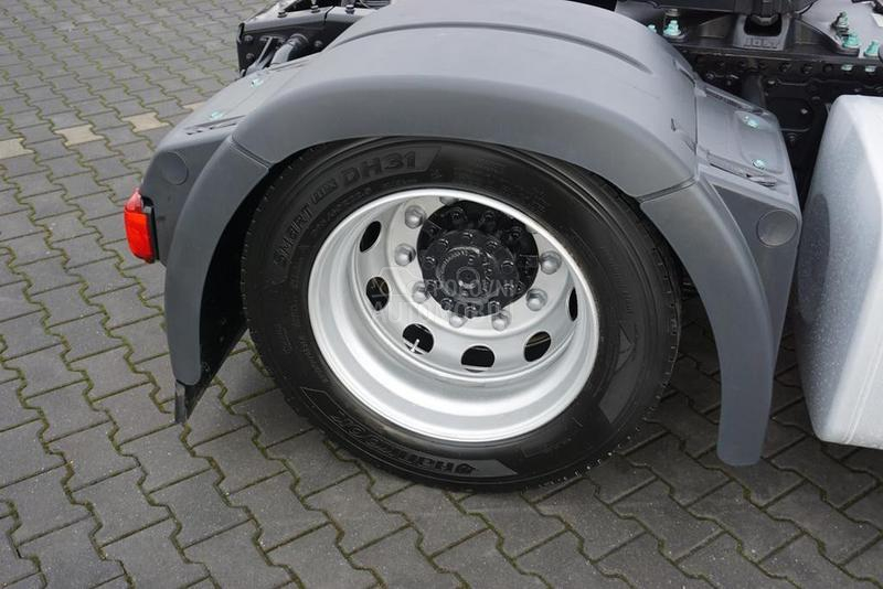 MAN TGX tegljač DOM1797