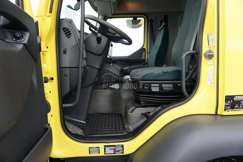 Volvo FL platformom DOM1802