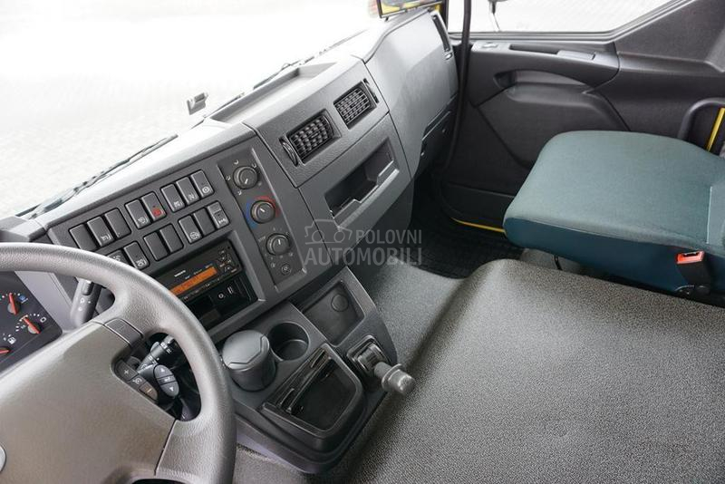 Volvo FL platformom DOM1802