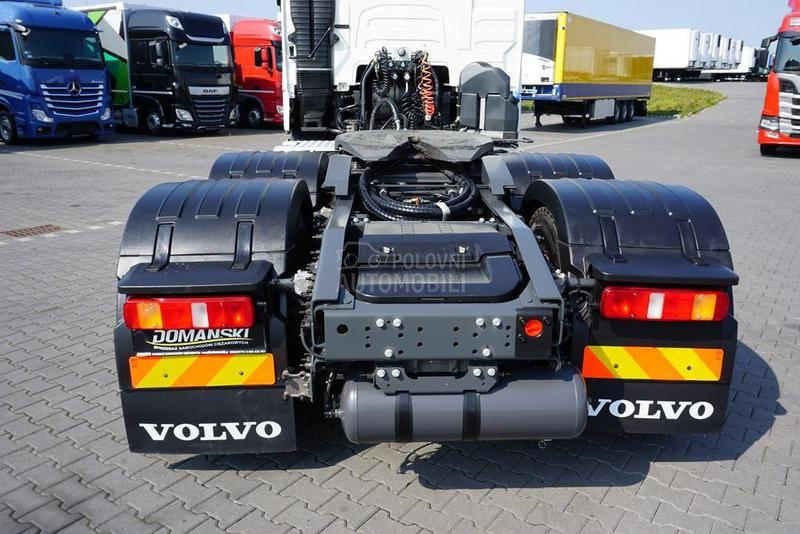 Volvo FH 16 tegljač DOM1803