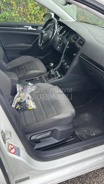 Volkswagen Golf 7 1.5 TGI METAN