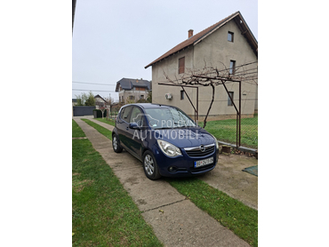 Opel Agila 1.2