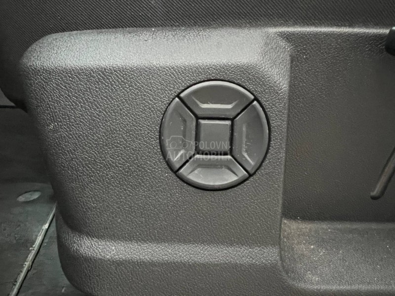 Audi Q3 35TDI LED KEYLES KAM