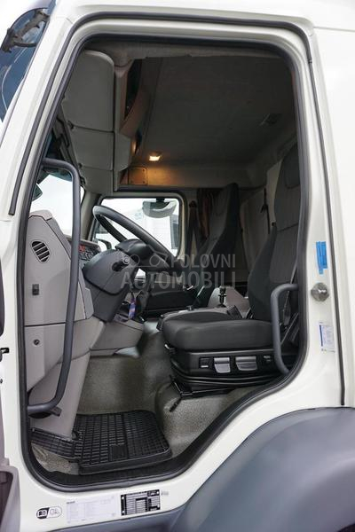 DAF LF cerada DOM1806