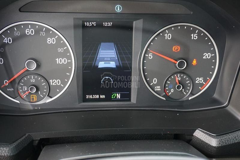 MAN TGX tegljač DOM1808