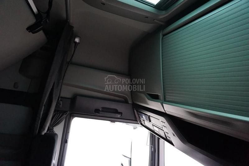 MAN TGX tegljač DOM1808