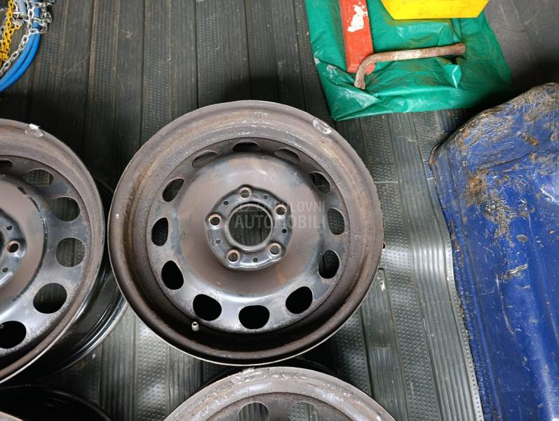 Čelične felne  16" 5 x 120